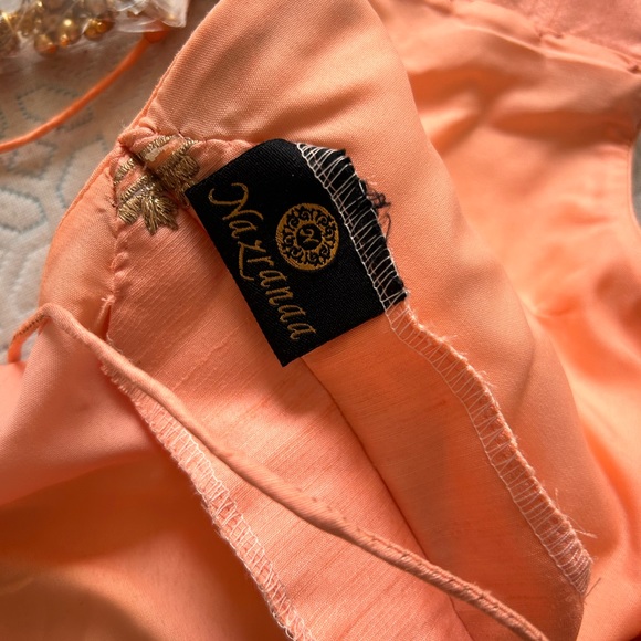 Brand new bridal Lehenga by premier boutique Nazranaa - Picture 2 of 6